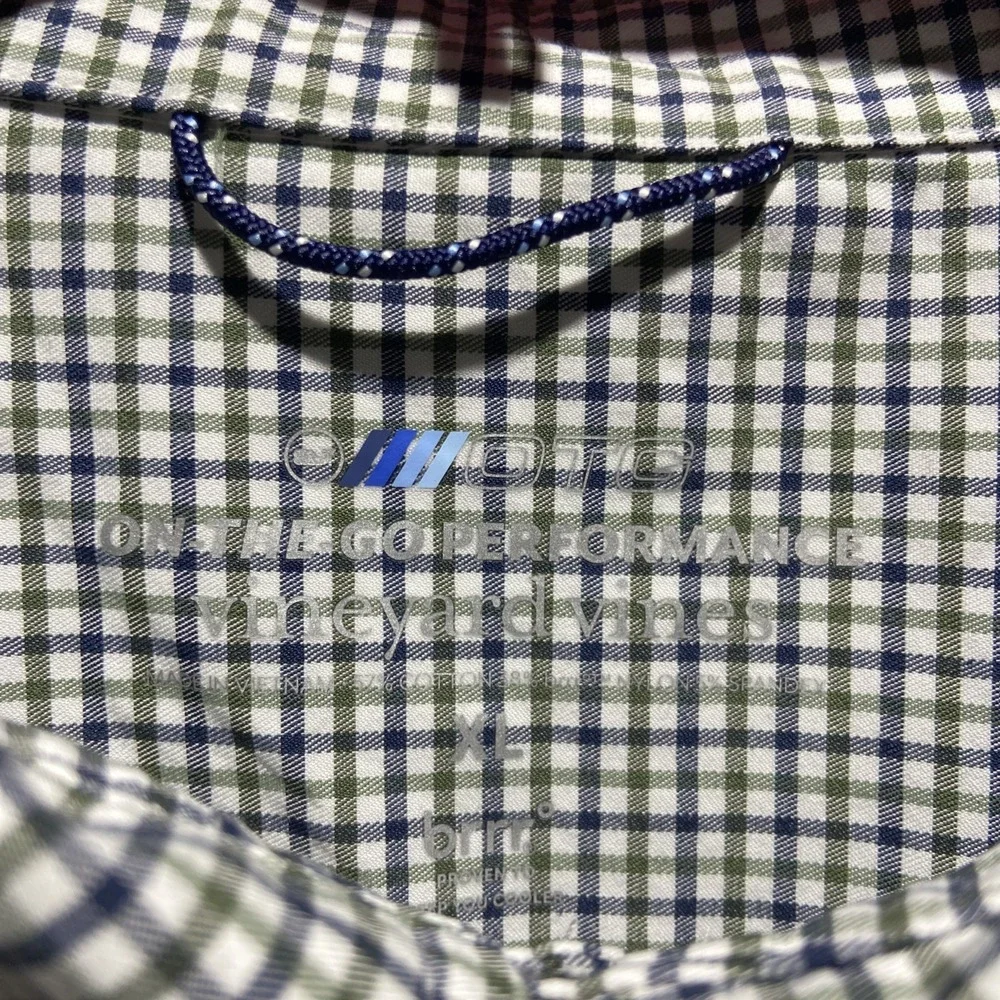Vineyard Vines Shirt Mens XL Small Plaid  On The Go Performance Button Down